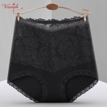 Triumph - Livrare Gratuită , Set de 4 Chiloți Din Dantelă de înaltă Calitate Cu Talie înaltă . Confortabil și Moale