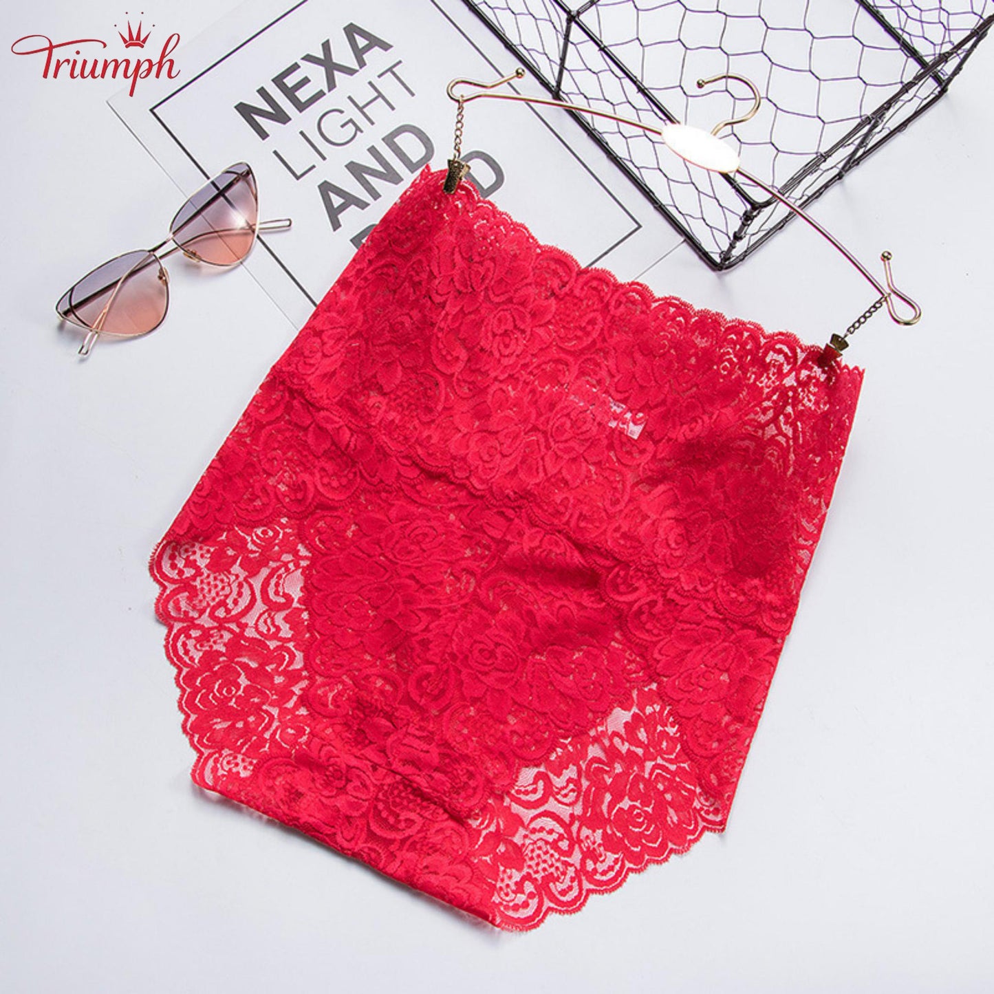 Triumph - Pachet de 4 Chiloți Sexy din Dantelă，Transport Gratuit，Dantela Populara，luxos，Potrivit Pentru 40-110KG